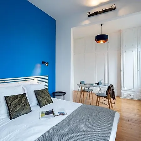 Chez Hortense B&B 보베