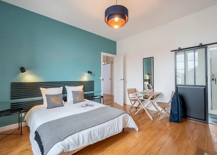 Chez Hortense Beauvais